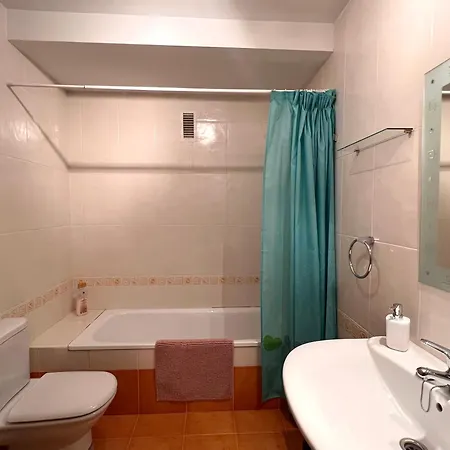 De La Coma - L'amfitriona Apartmán Llavorsí