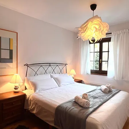 De La Coma - L'amfitriona Apartmán *